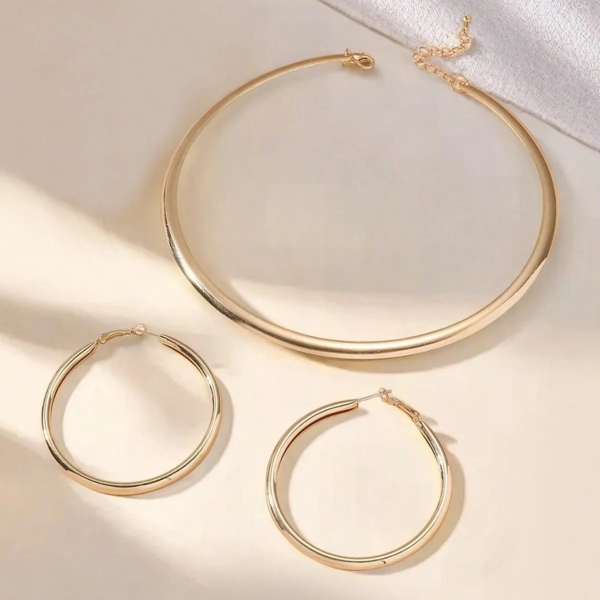1 set of stylish minimalism elegant bohemian round collar earrings set vacation style