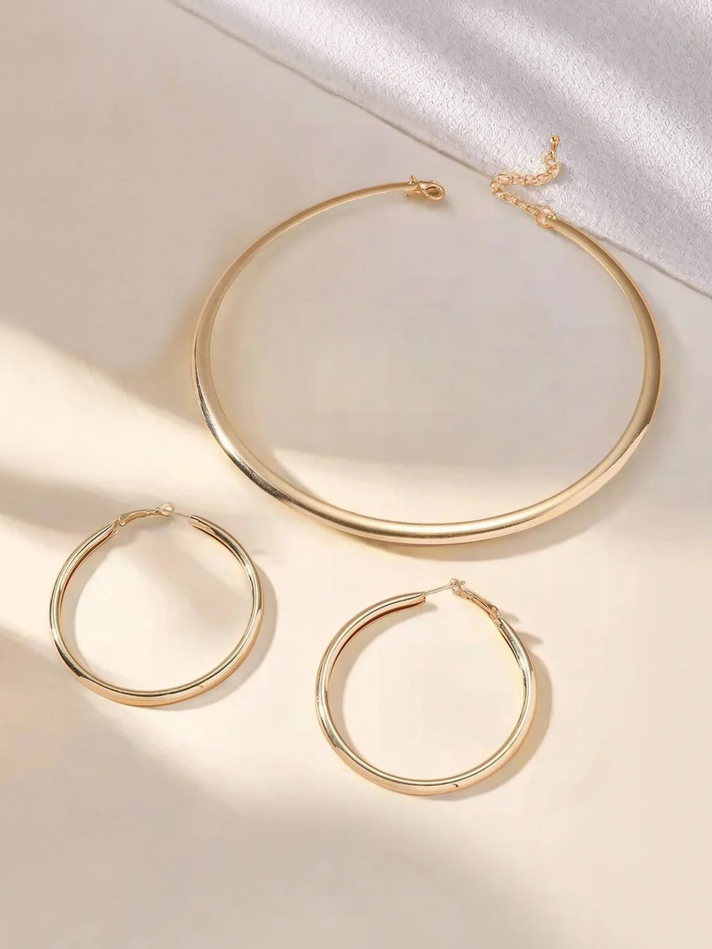 1 set of stylish minimalism elegant bohemian round collar earrings set vacation style