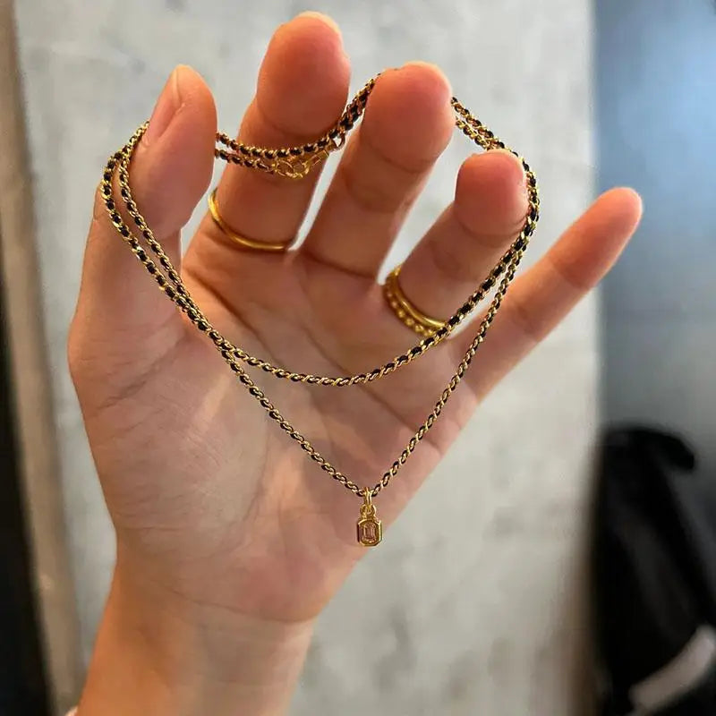 Classic minimalist design Black woven rope chain necklace light luxury exquisite square pendant party wedding fine jewelry